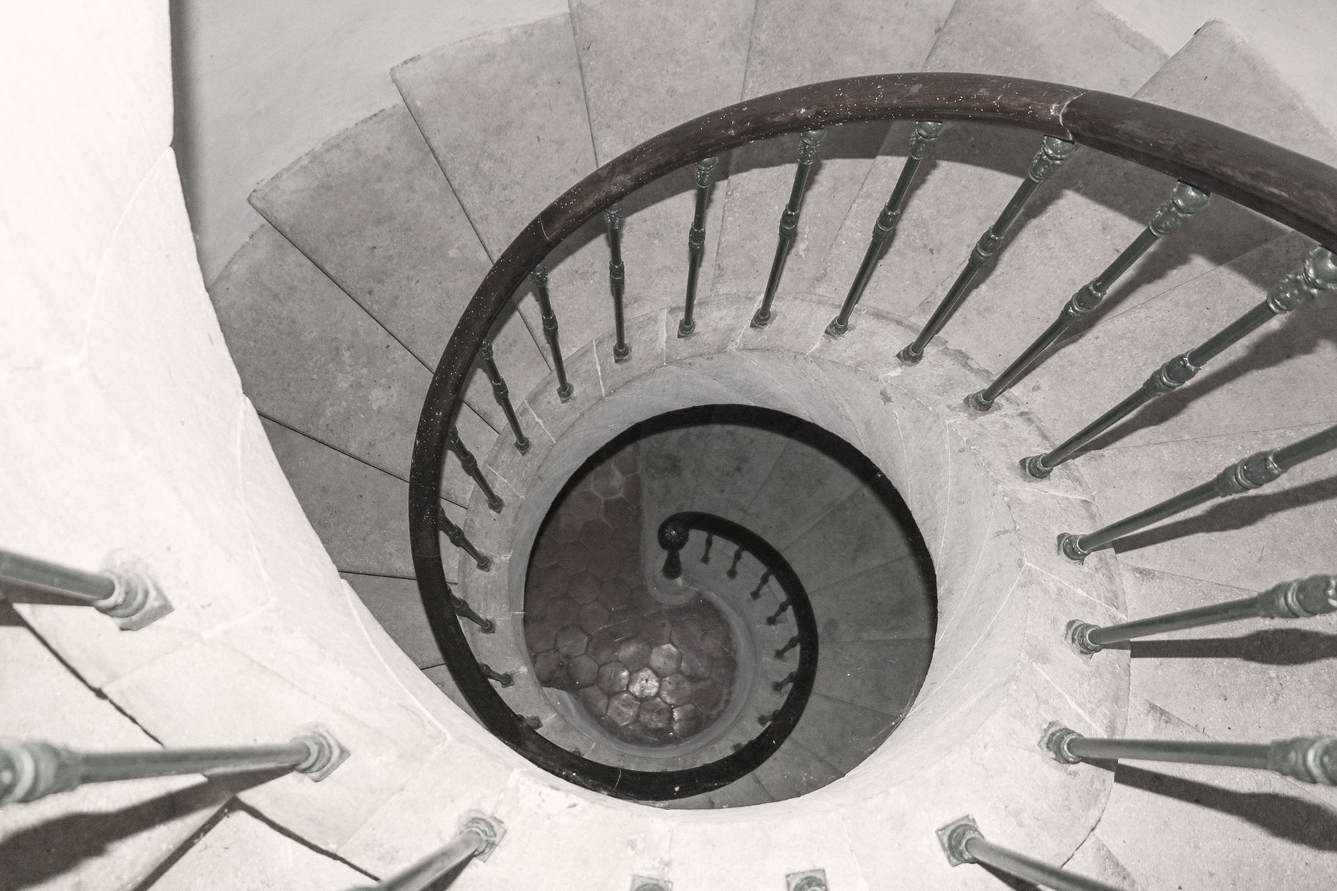 escalier_taillades_vignobles-vellas.com_1920x1280px