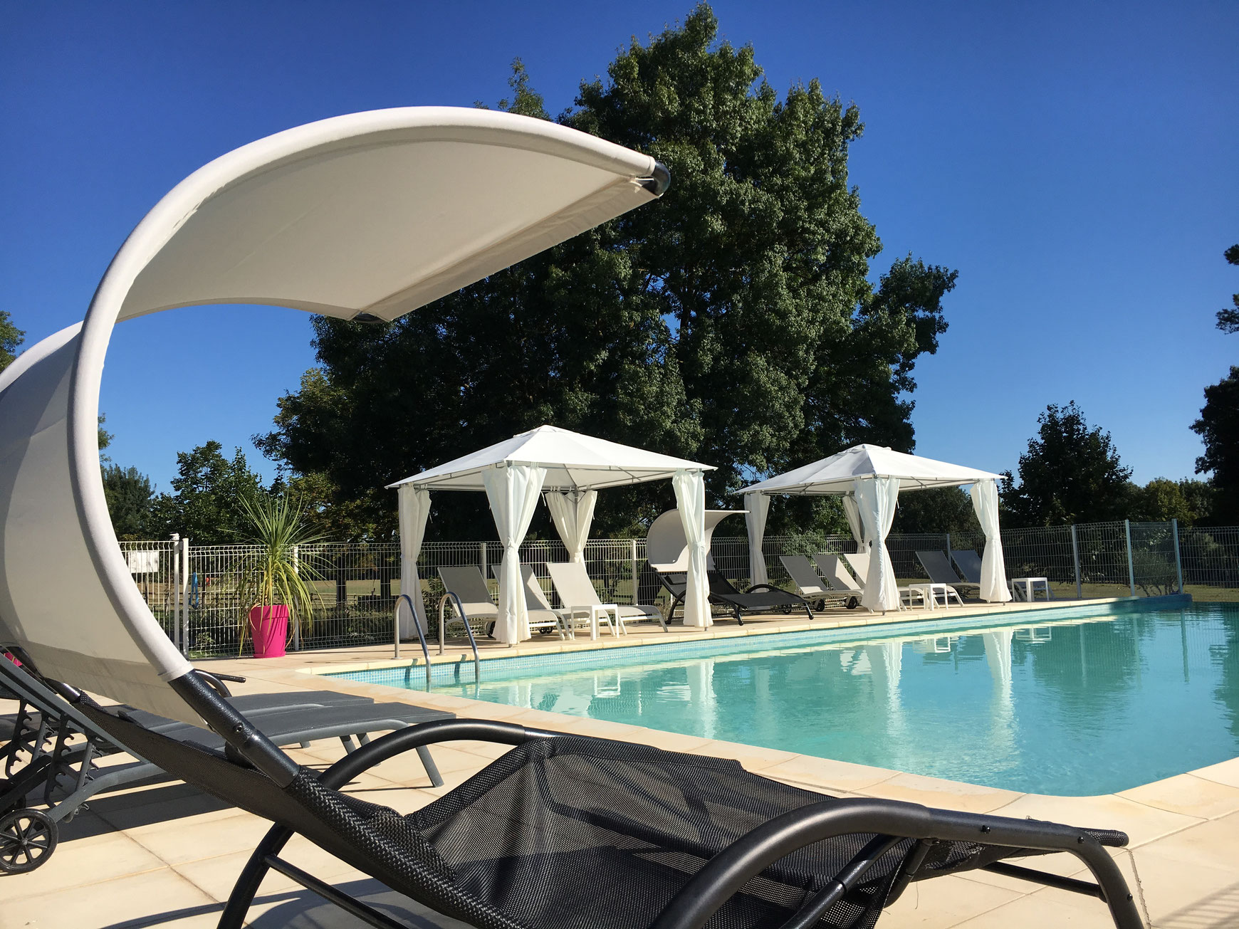 Piscine des gîtes du Mas du Pont